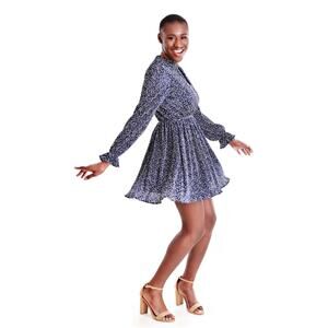 Revolve JOA Los Angeles Navy Pleated Satin A-Line Keyhole Dress Size Small